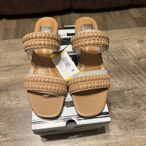 Women's Dolce Vita Sandals Beige Size 8
